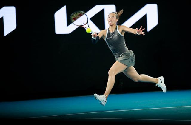 开云官网-观察：平衡，郑钦文的全新课题